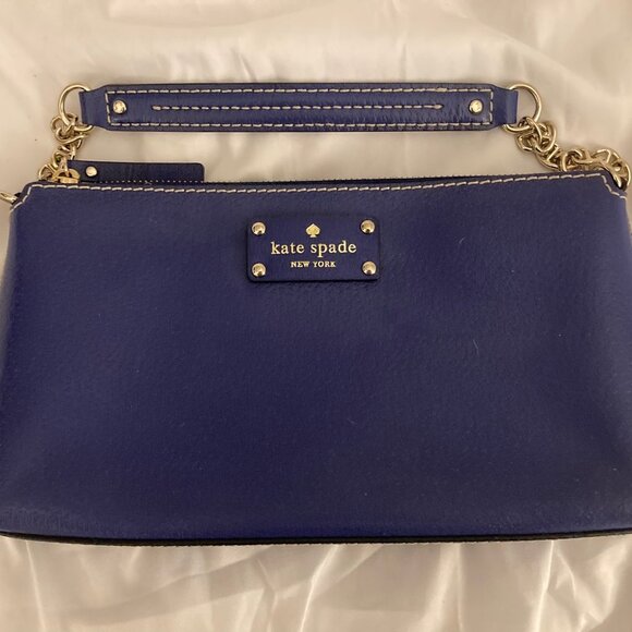 NWOT Kate Spade Blue Handbag with Chain Detail - Picture 1 of 3